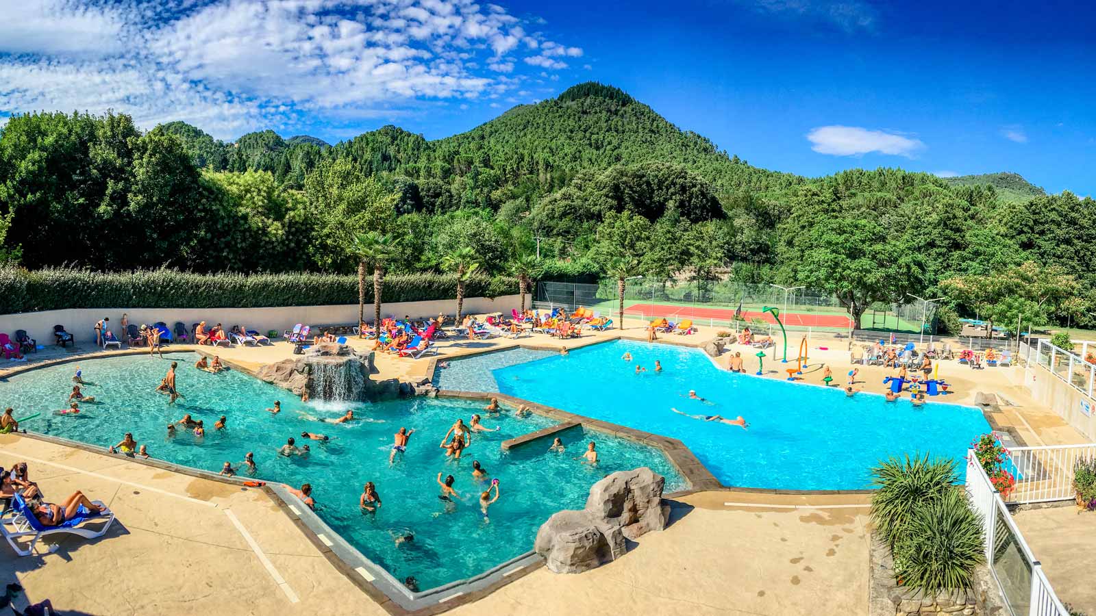 Top 3 des meilleurs campings avec piscine dans le Gard